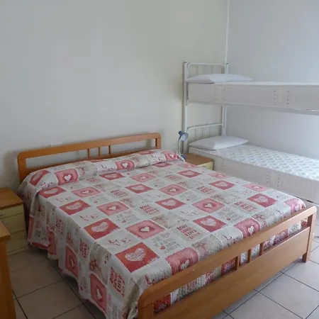 Playa Aparthotel 4*