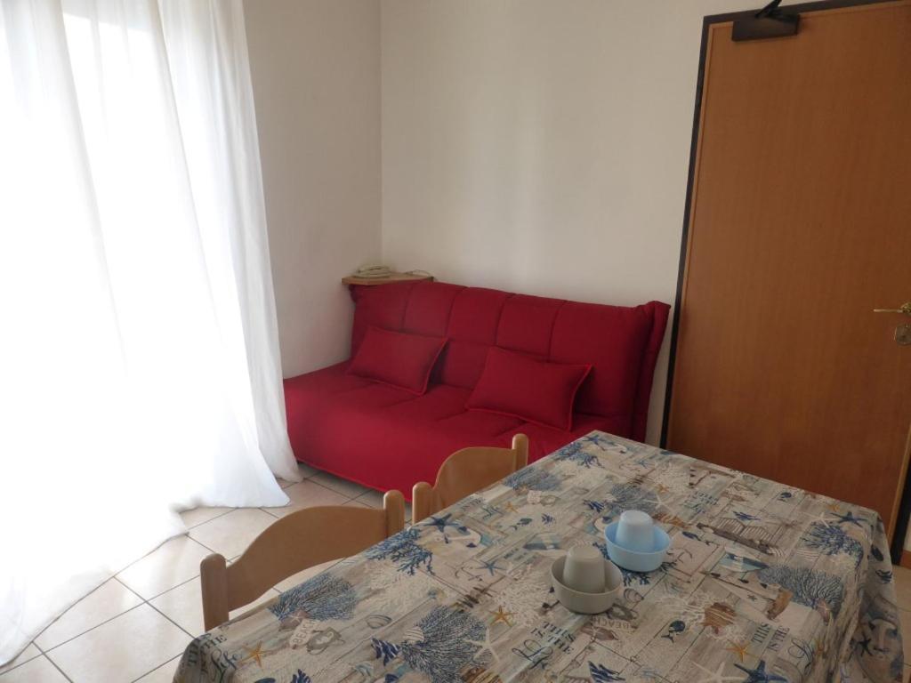 Playa Aparthotel *